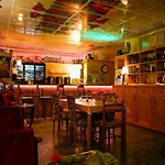 住宿加早餐酒店 Chez Toon, Bar Deco 布莱勒