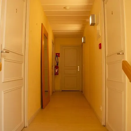 Chez Toon, Bar Deco 3*