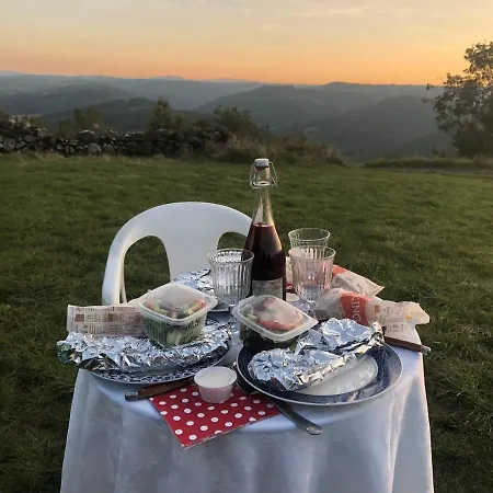 Chez Toon, Bar Deco 住宿加早餐酒店 3*