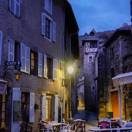 Bed & Breakfast Chez Toon, Bar Deco 3*