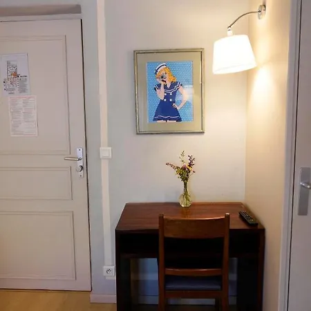 Chez Toon, Bar Deco Bed & Breakfast 3*