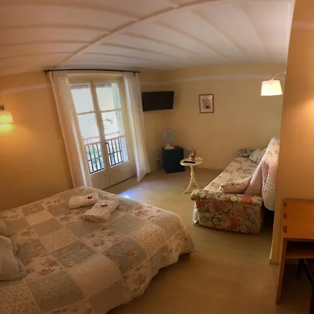 Chez Toon, Bar Deco 3* Blesle