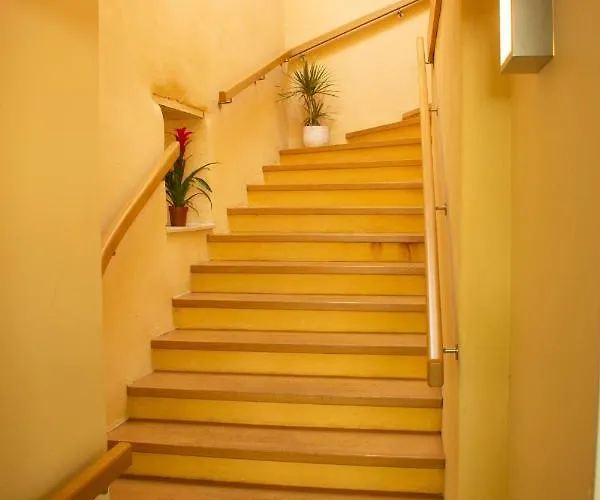 Bed & Breakfast Chez Toon, Bar Deco Blesle