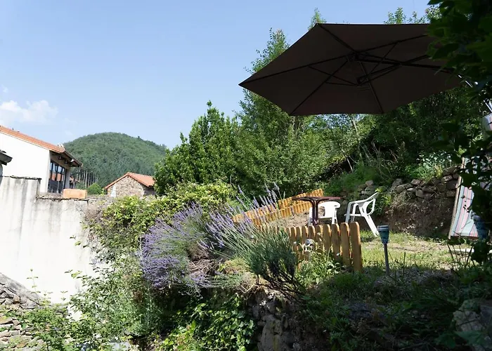 Chez Toon, Bar Deco Bed & Breakfast 3*