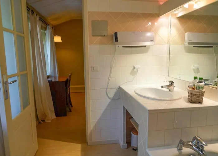 Chez Toon, Bar Deco 3* Blesle