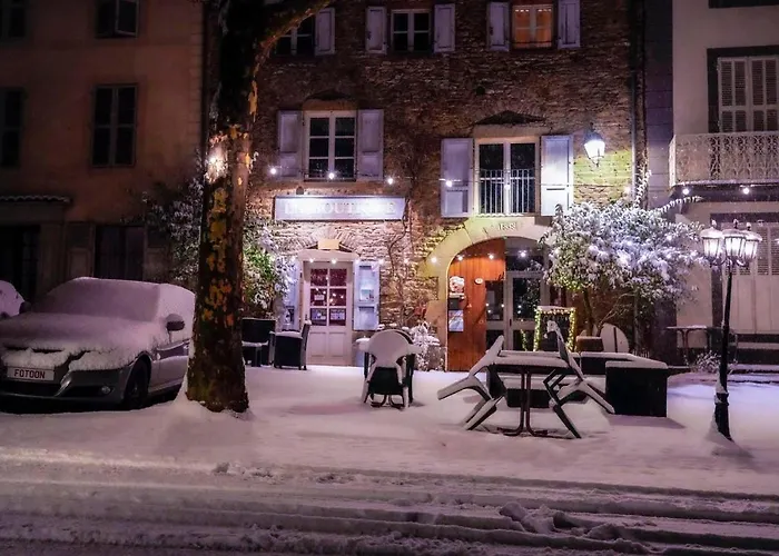 Chez Toon, Bar Deco 住宿加早餐酒店 3*