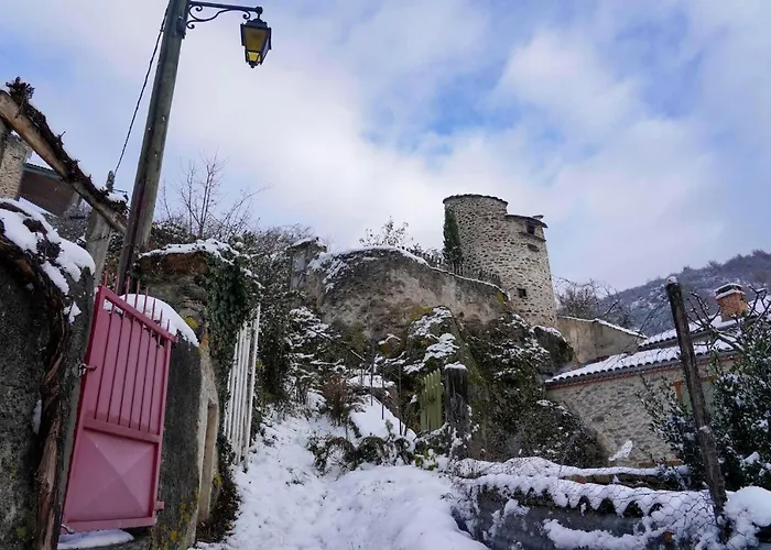 Chez Toon, Bar Deco Bed & Breakfast Blesle